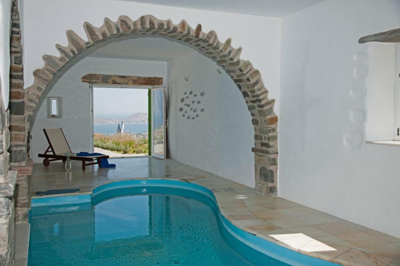 Villa Aeolos With 2 Private Pools Sarakíniko 외부 사진